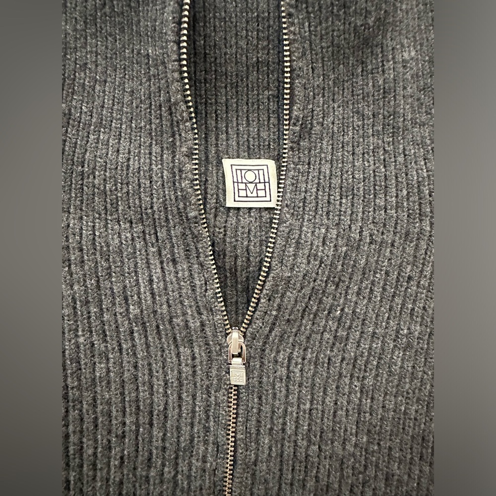 Toteme fisherman zipped wool blend roll neck sweater dark gray melange oversized - Picture 7 of 10